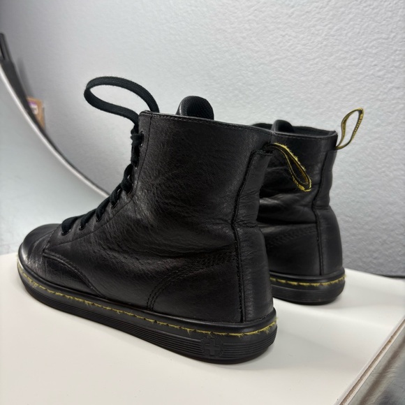 Doc Martens Leyton Women’s Leather Casual Boots - Picture 3 of 13